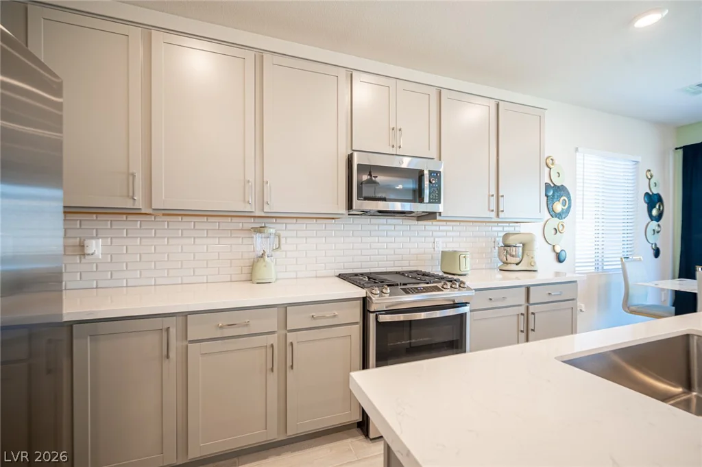11604 Observation Point, Las Vegas, NV 89138