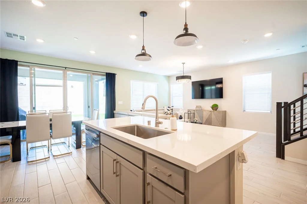 11604 Observation Point, Las Vegas, NV 89138