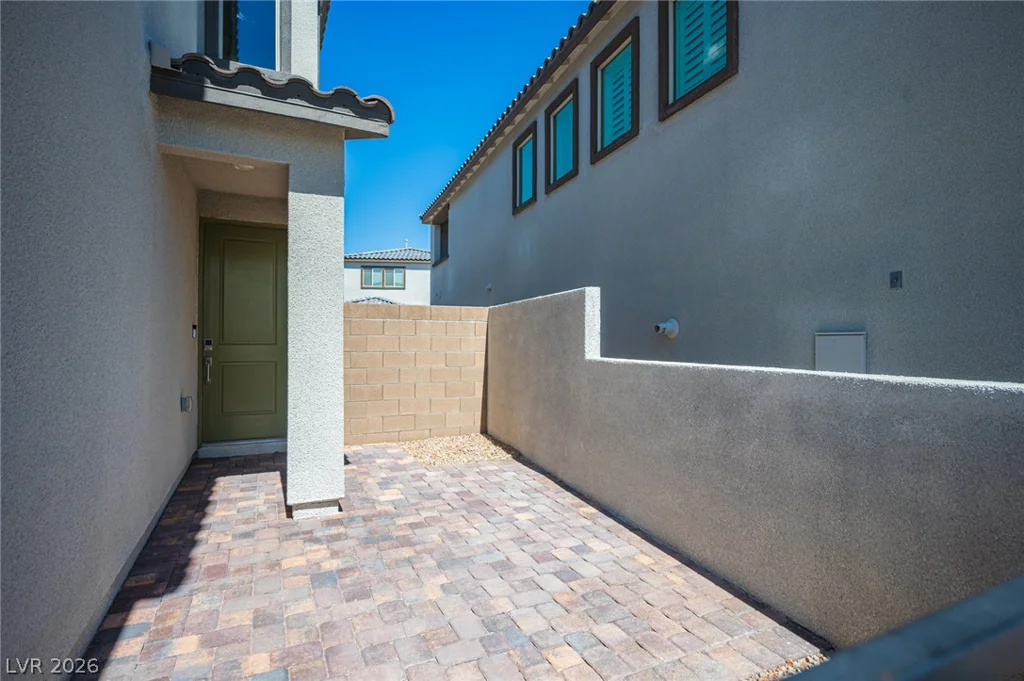 11604 Observation Point, Las Vegas, NV 89138