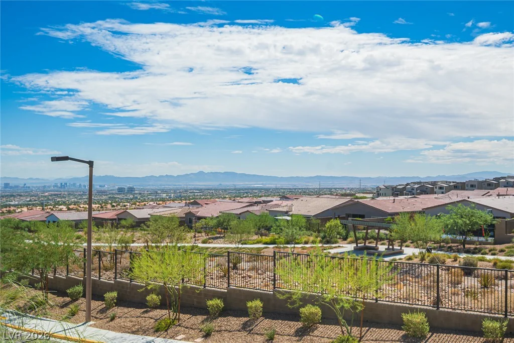 11604 Observation Point, Las Vegas, NV 89138