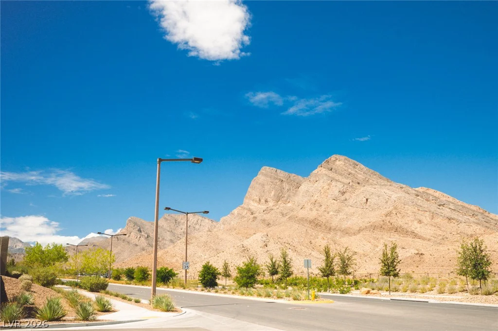 11604 Observation Point, Las Vegas, NV 89138