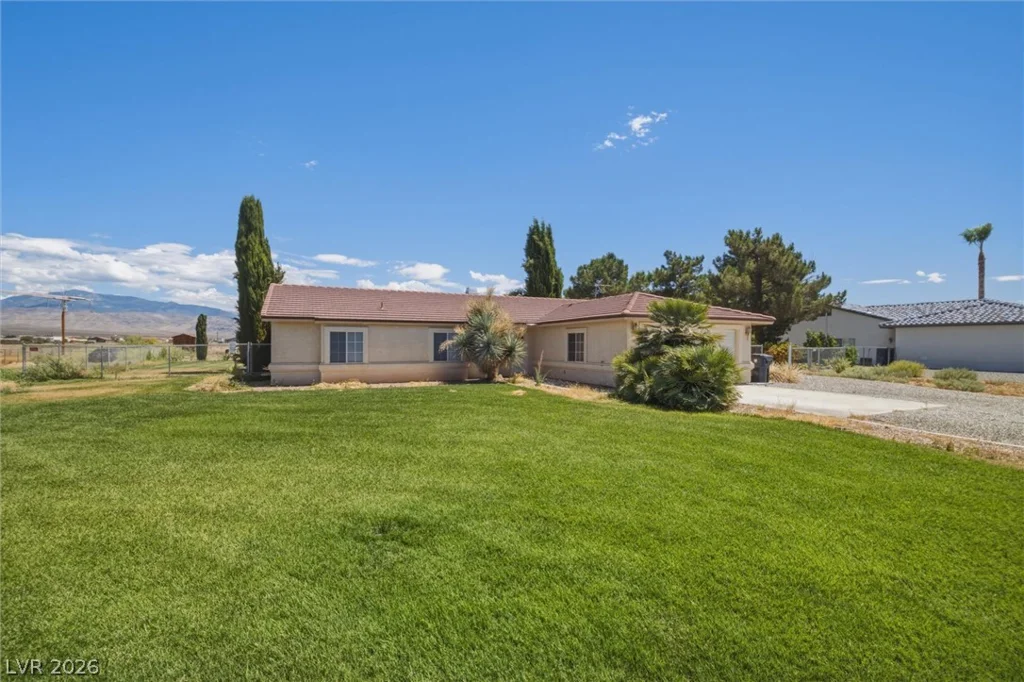 2691 Papaya, Pahrump, NV 89048