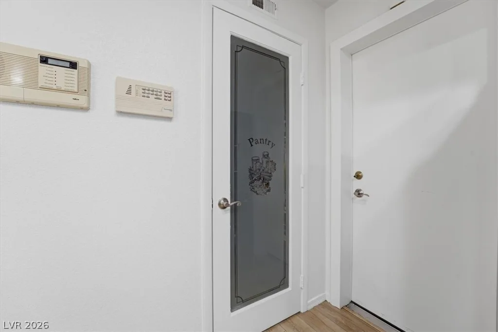 5251 Ladyhawk, Las Vegas, NV 89118
