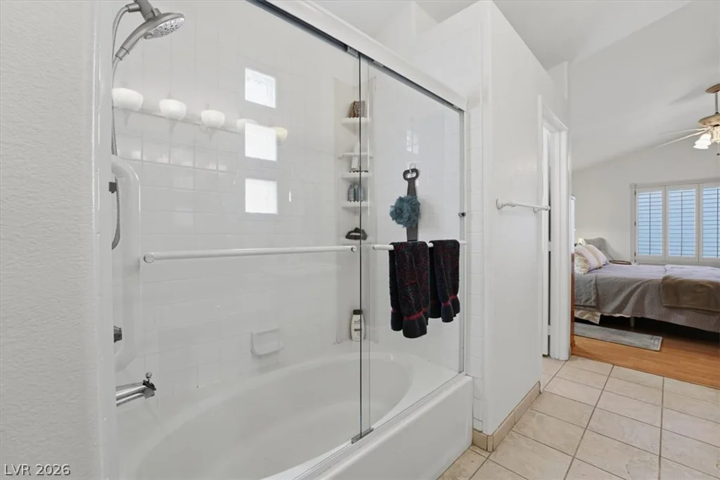 5251 Ladyhawk, Las Vegas, NV 89118