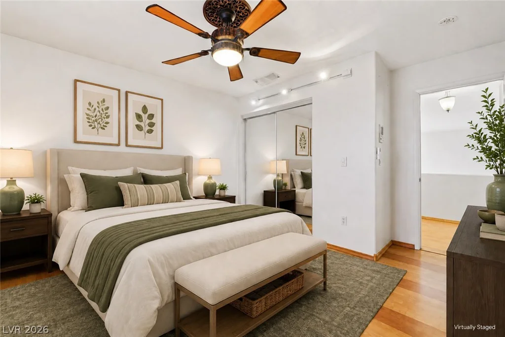 5251 Ladyhawk, Las Vegas, NV 89118