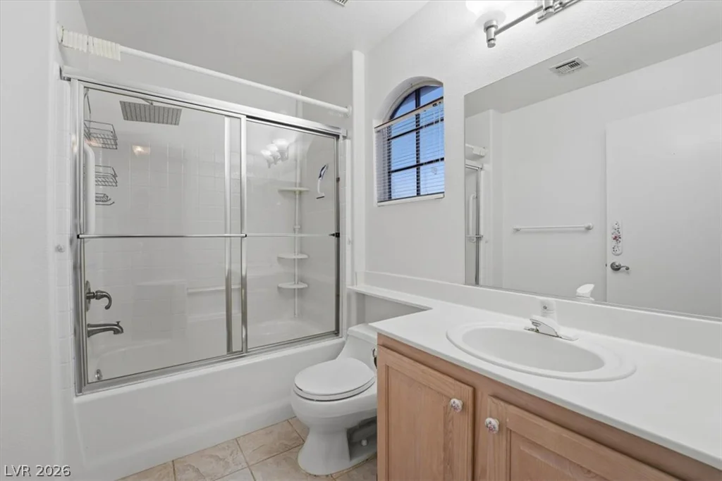 5251 Ladyhawk, Las Vegas, NV 89118