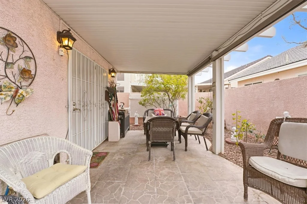 5251 Ladyhawk, Las Vegas, NV 89118