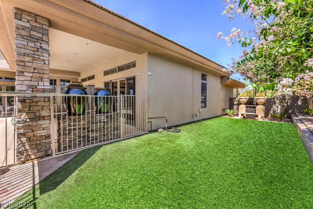15 Knob Oak, Henderson, NV 89052