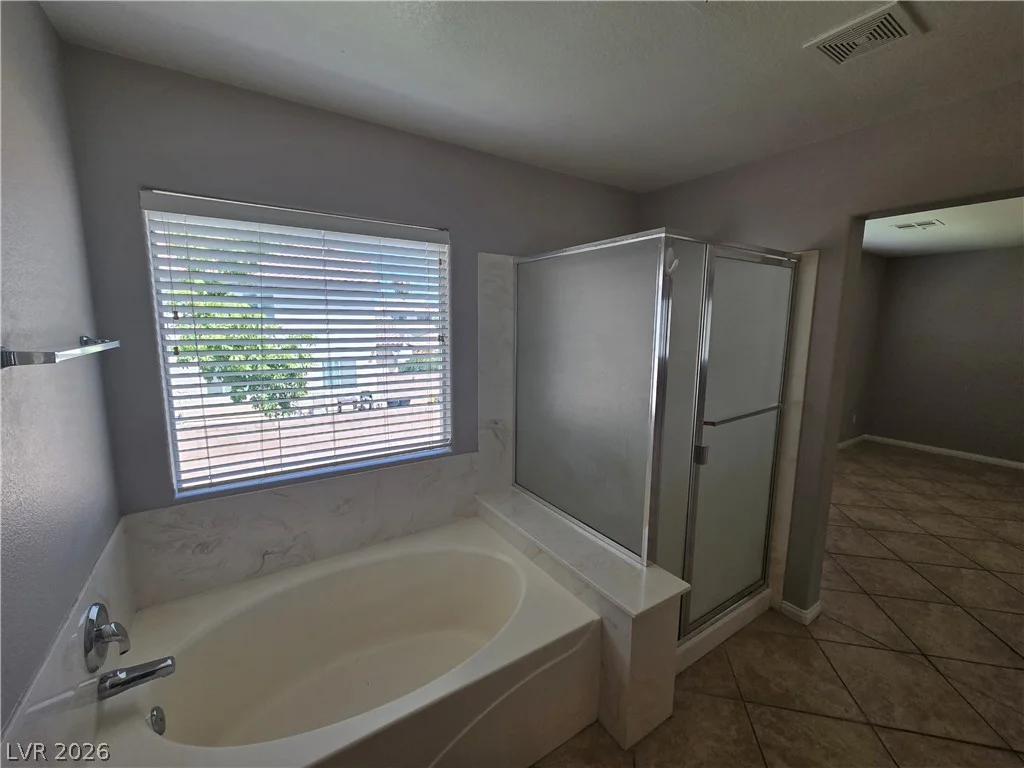 8350 Sterling Harbor, Las Vegas, NV 89117