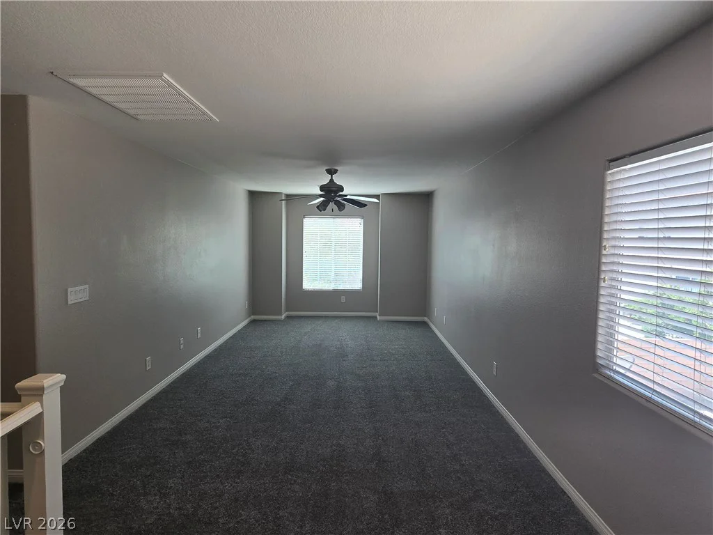8350 Sterling Harbor, Las Vegas, NV 89117