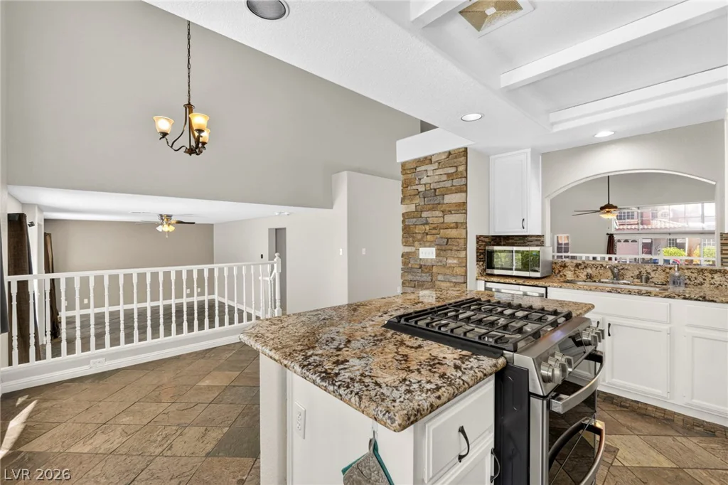 8875 Dove Cove, Las Vegas, NV 89129