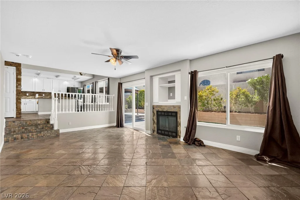 8875 Dove Cove, Las Vegas, NV 89129