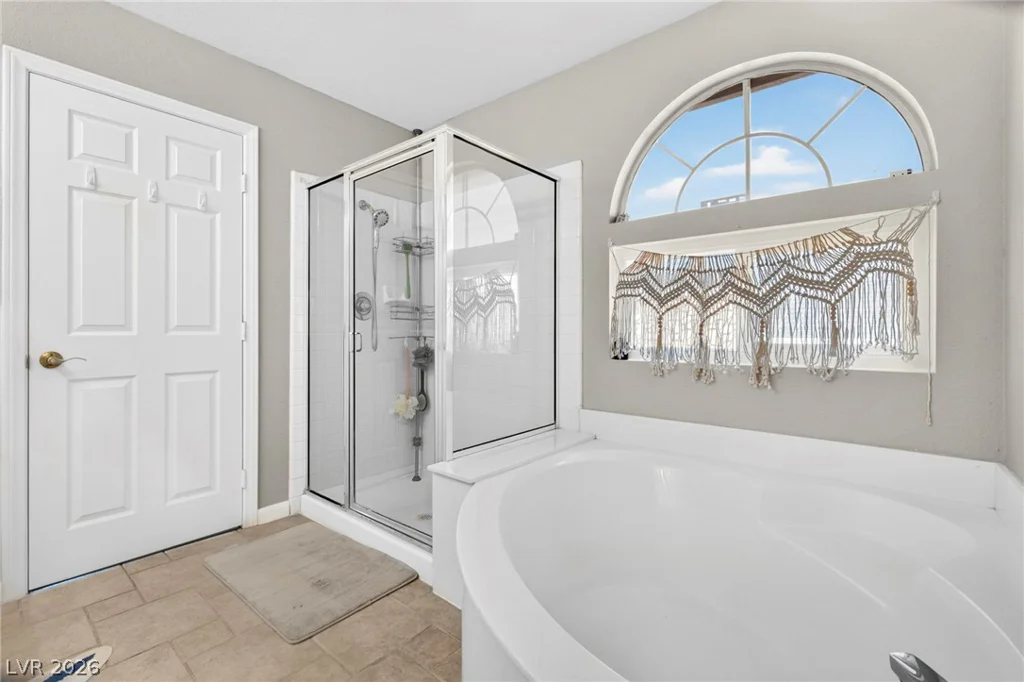 8875 Dove Cove, Las Vegas, NV 89129