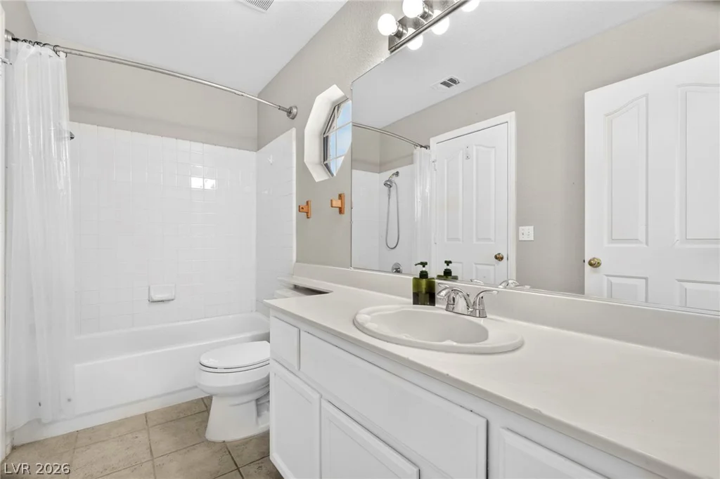 8875 Dove Cove, Las Vegas, NV 89129