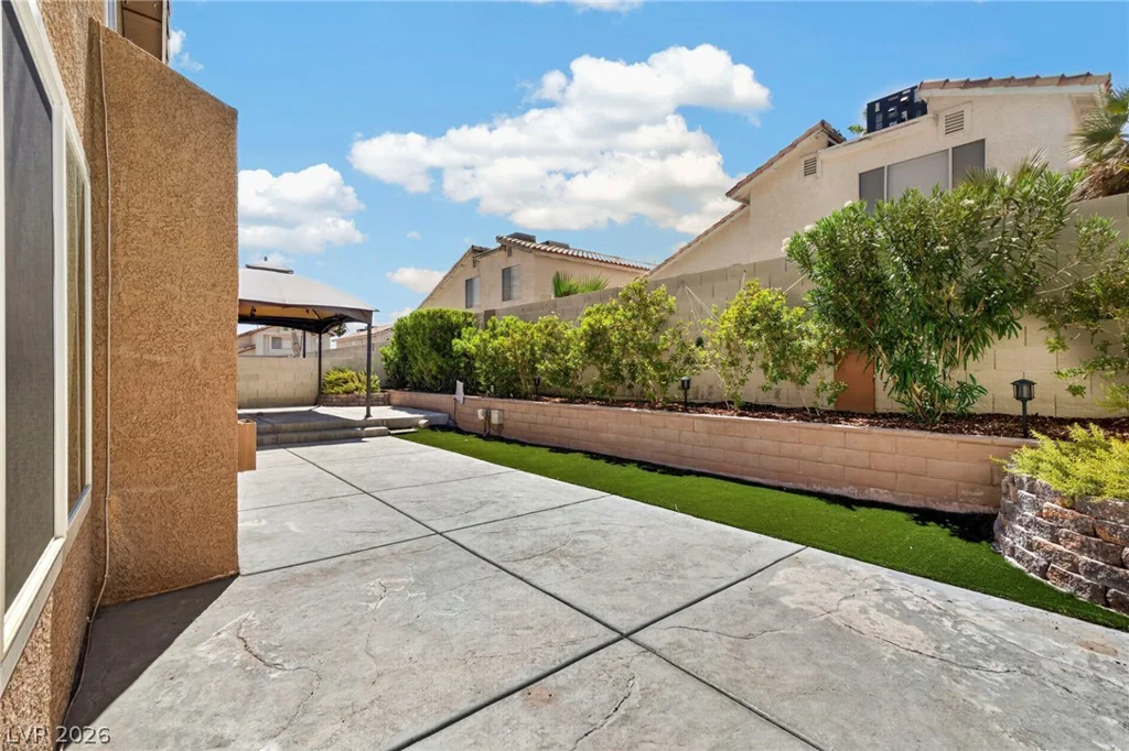 8875 Dove Cove, Las Vegas, NV 89129