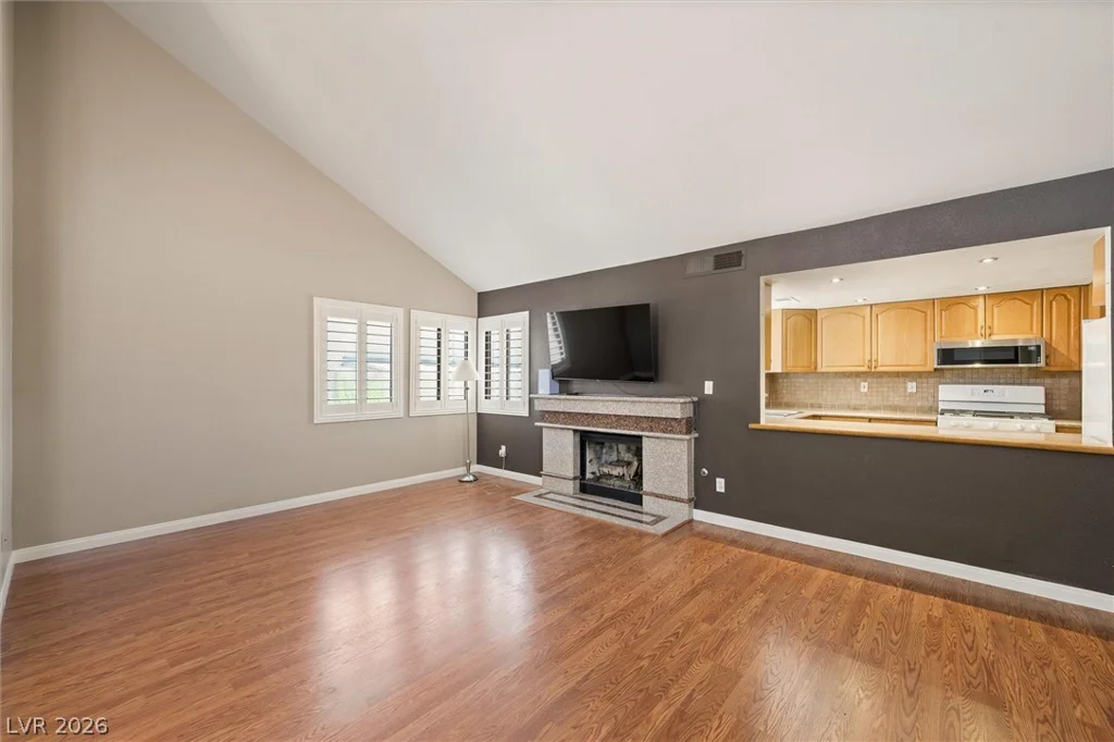 5204 Alpine, Las Vegas, NV 89107