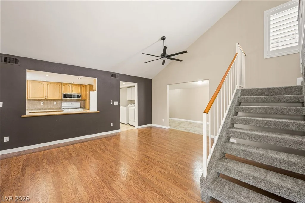 5204 Alpine, Las Vegas, NV 89107