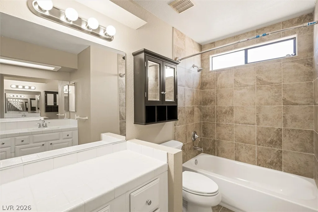5204 Alpine, Las Vegas, NV 89107