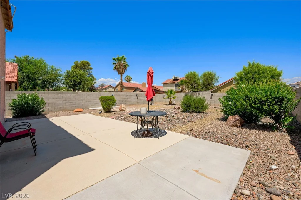 5204 Alpine, Las Vegas, NV 89107