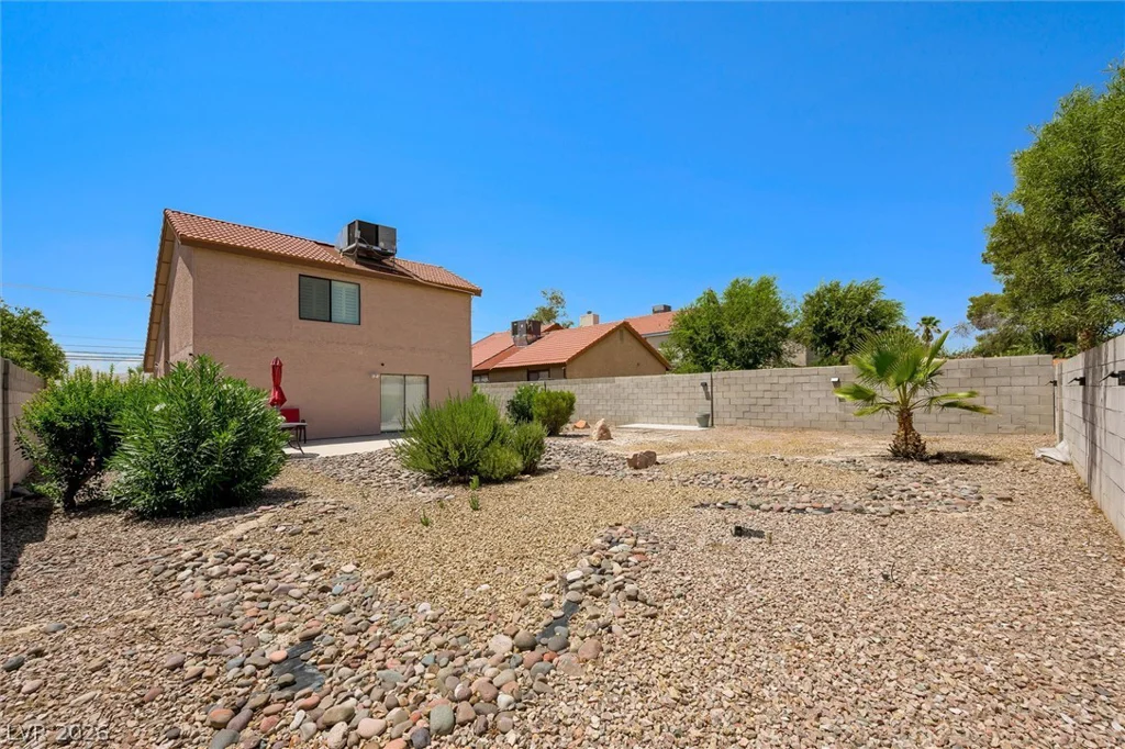 5204 Alpine, Las Vegas, NV 89107