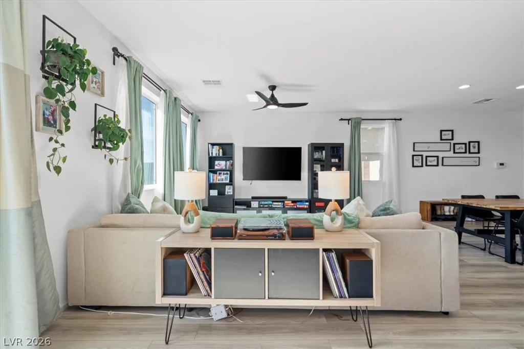 4764 Cactus Sun, North Las Vegas, NV 89031