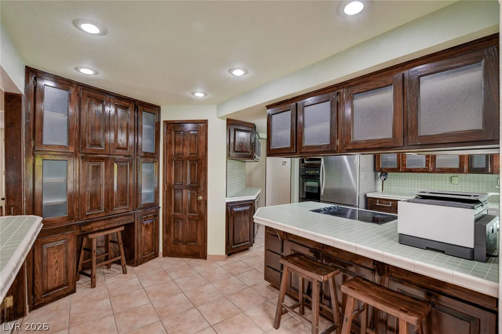 5644 Nicole, Las Vegas, NV 89120