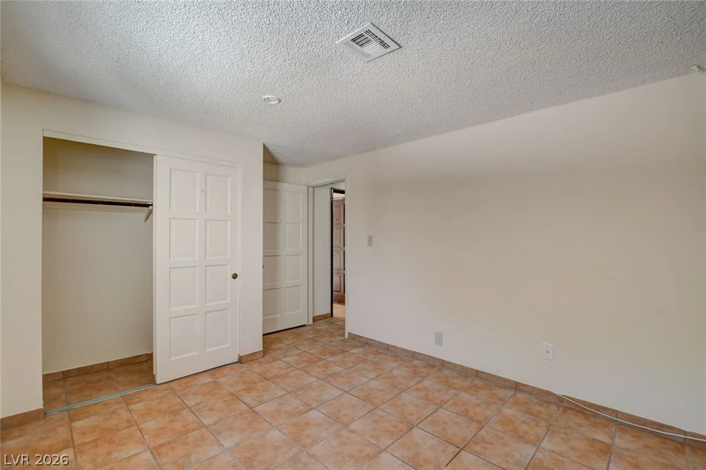 5644 Nicole, Las Vegas, NV 89120