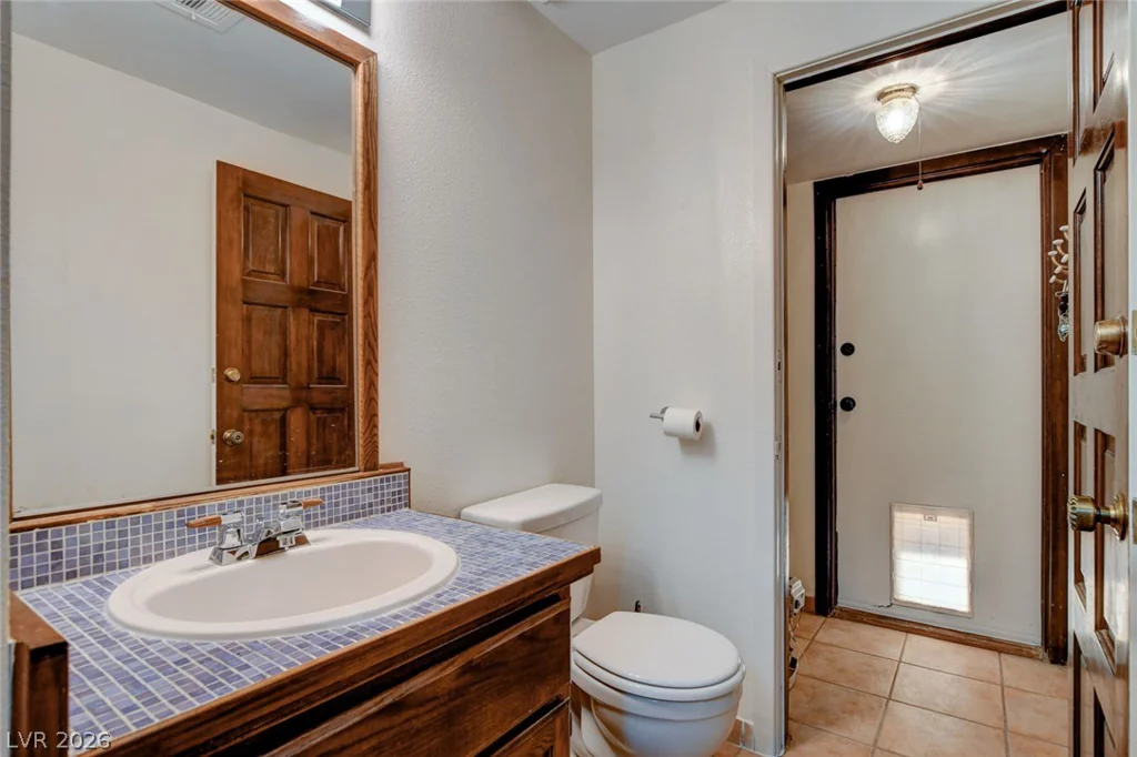 5644 Nicole, Las Vegas, NV 89120
