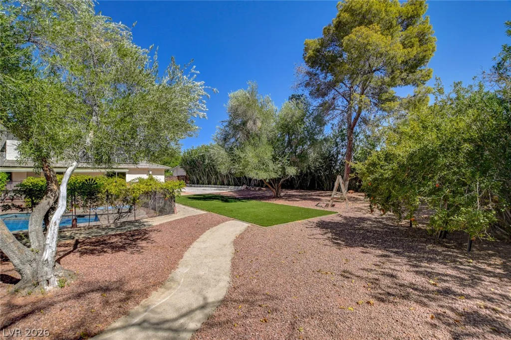 5644 Nicole, Las Vegas, NV 89120
