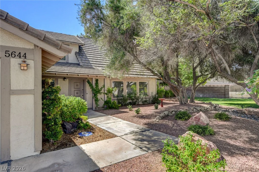 5644 Nicole, Las Vegas, NV 89120