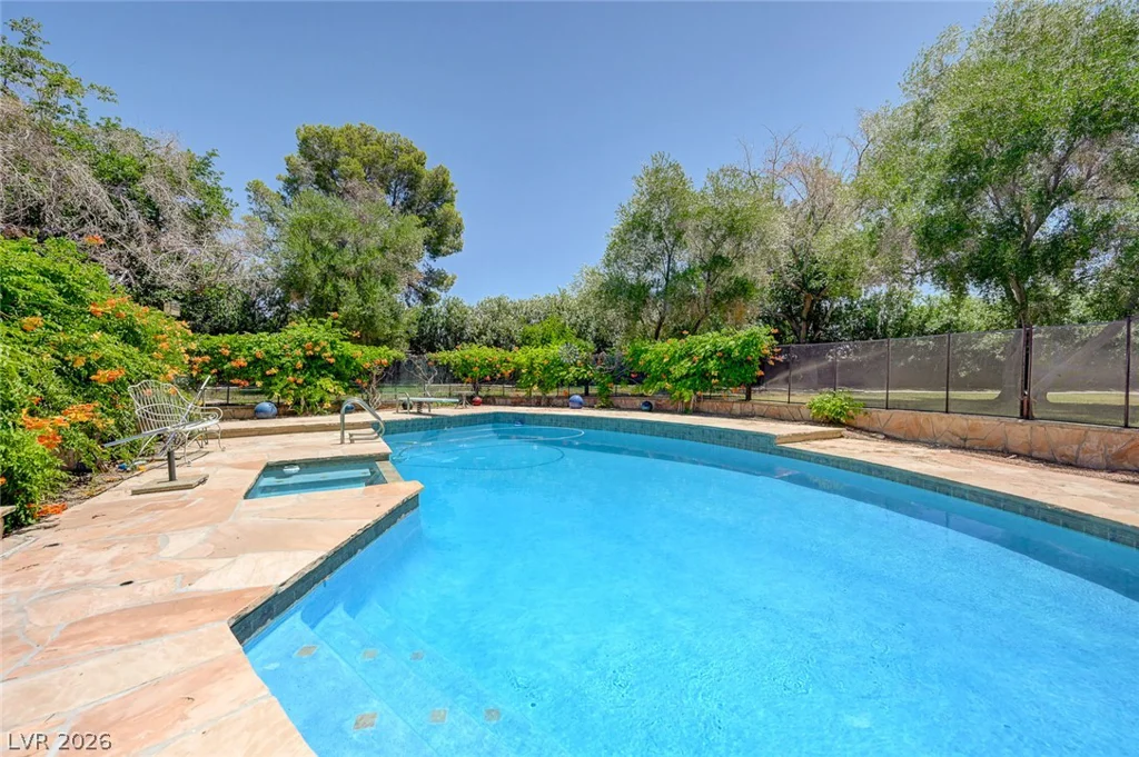 5644 Nicole, Las Vegas, NV 89120