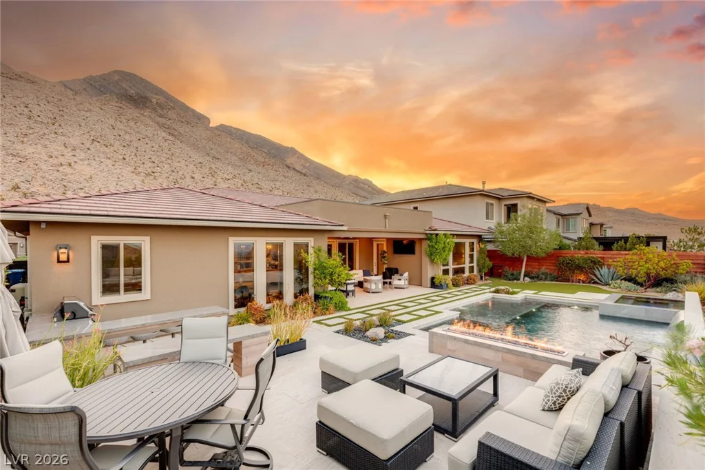 3084 The Peaks, Las Vegas, NV 89138