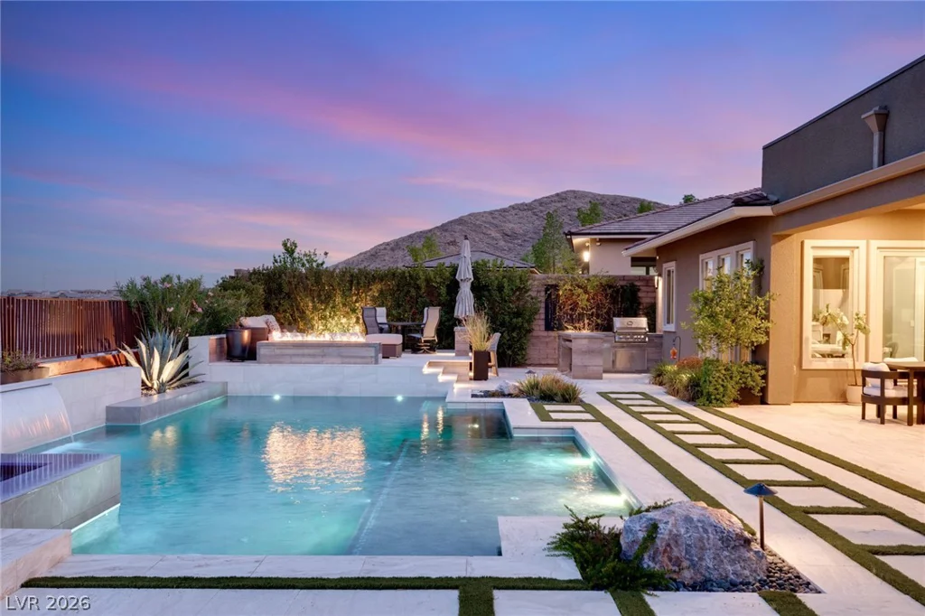 3084 The Peaks, Las Vegas, NV 89138