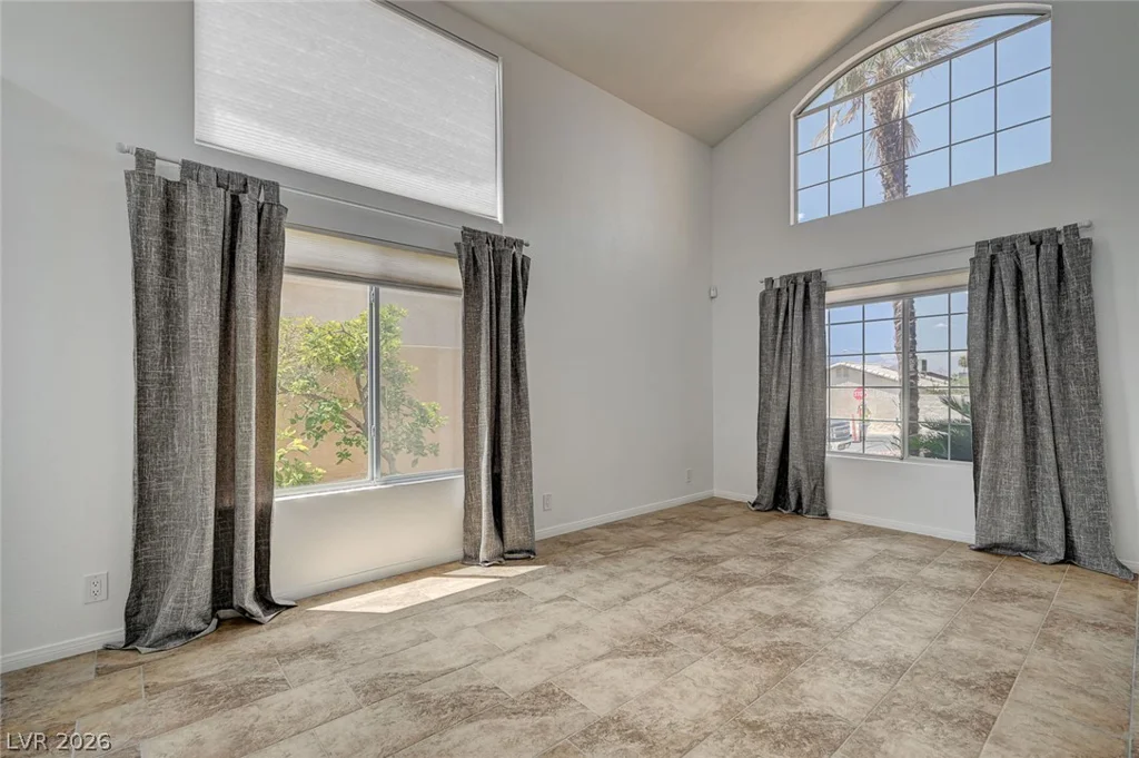 935 Highland Trails, Henderson, NV 89015