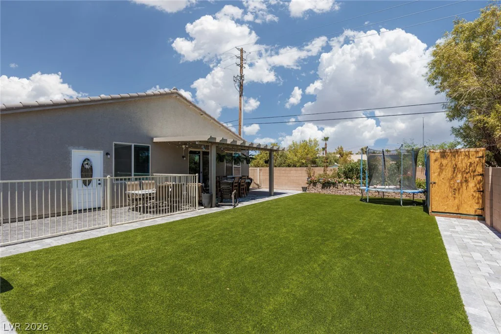 5148 Stonecrop, North Las Vegas, NV 89031