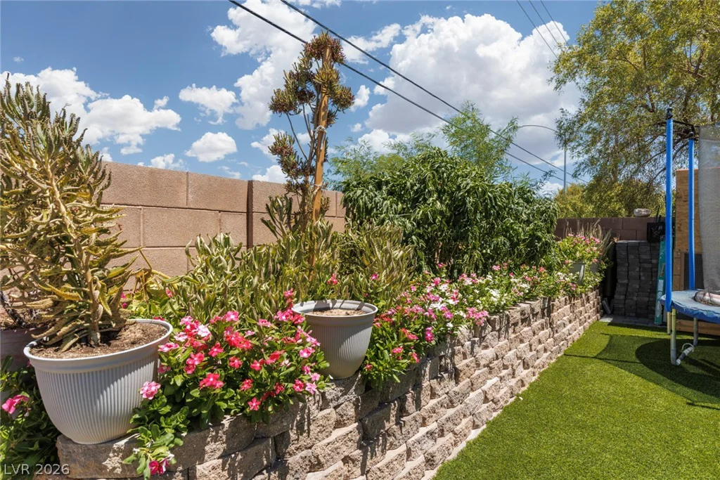 5148 Stonecrop, North Las Vegas, NV 89031