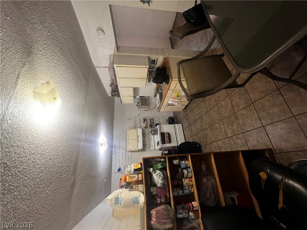 1206 I, Las Vegas, NV 89106