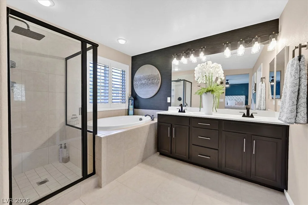 8830 Whitewater Autumn, Las Vegas, NV 89148