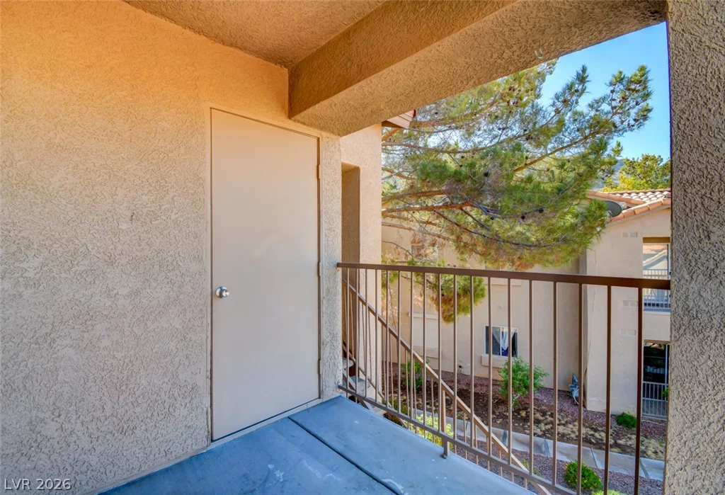 2110 Los Feliz, Las Vegas, NV 89156