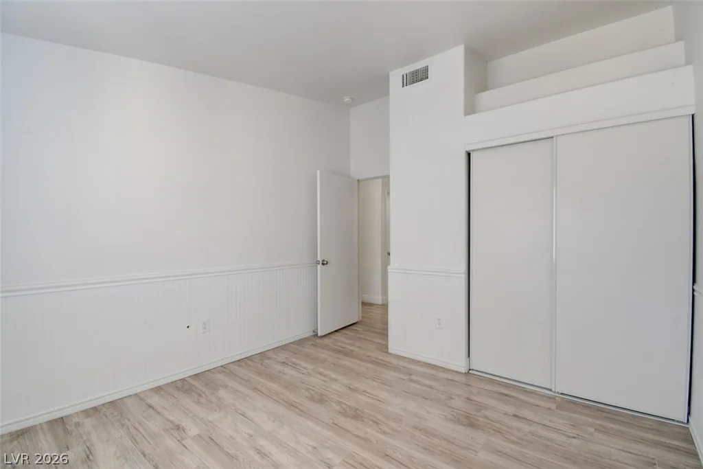 2110 Los Feliz, Las Vegas, NV 89156