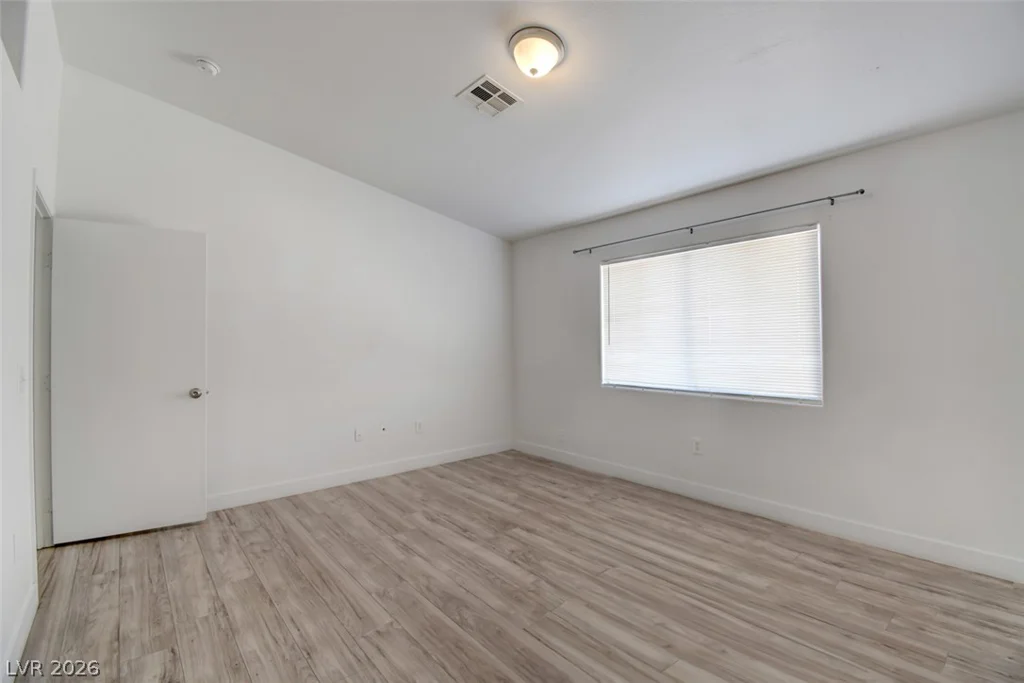 2110 Los Feliz, Las Vegas, NV 89156