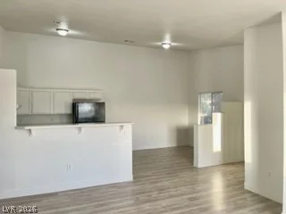 2110 Los Feliz, Las Vegas, NV 89156