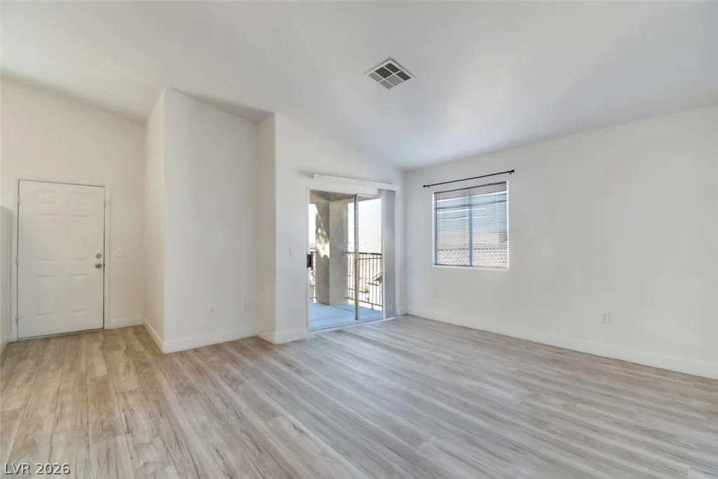 2110 Los Feliz, Las Vegas, NV 89156