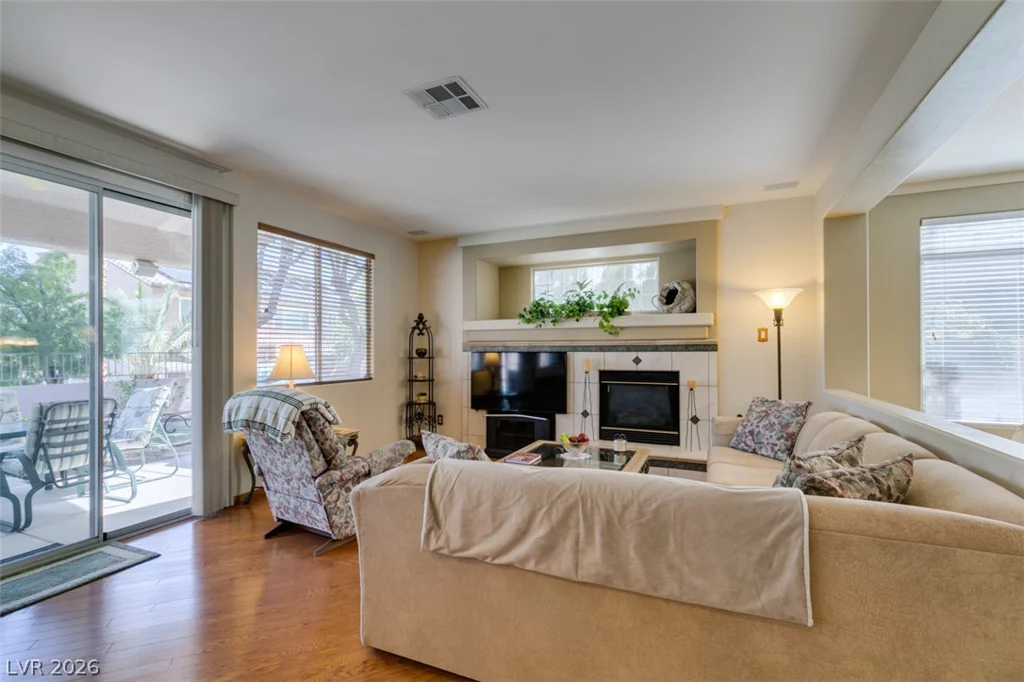 2578 Cornerbrook, Henderson, NV 89052