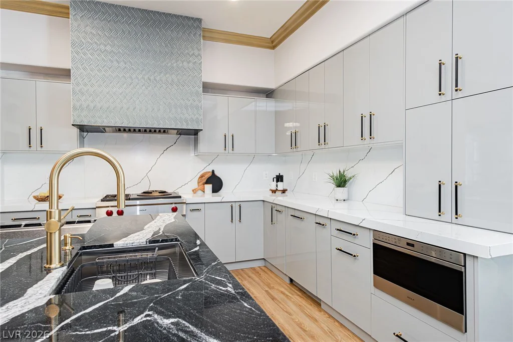 9498 Malasana, Las Vegas, NV 89147