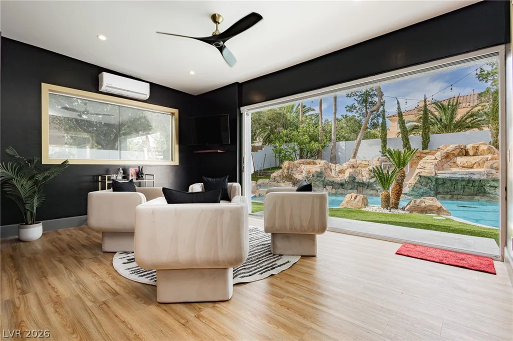 9498 Malasana, Las Vegas, NV 89147