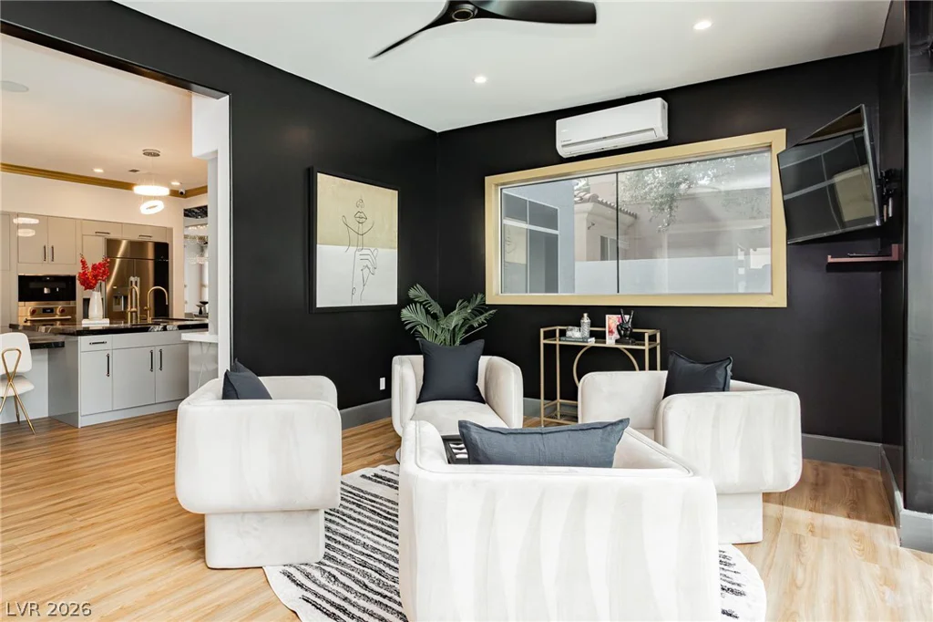 9498 Malasana, Las Vegas, NV 89147
