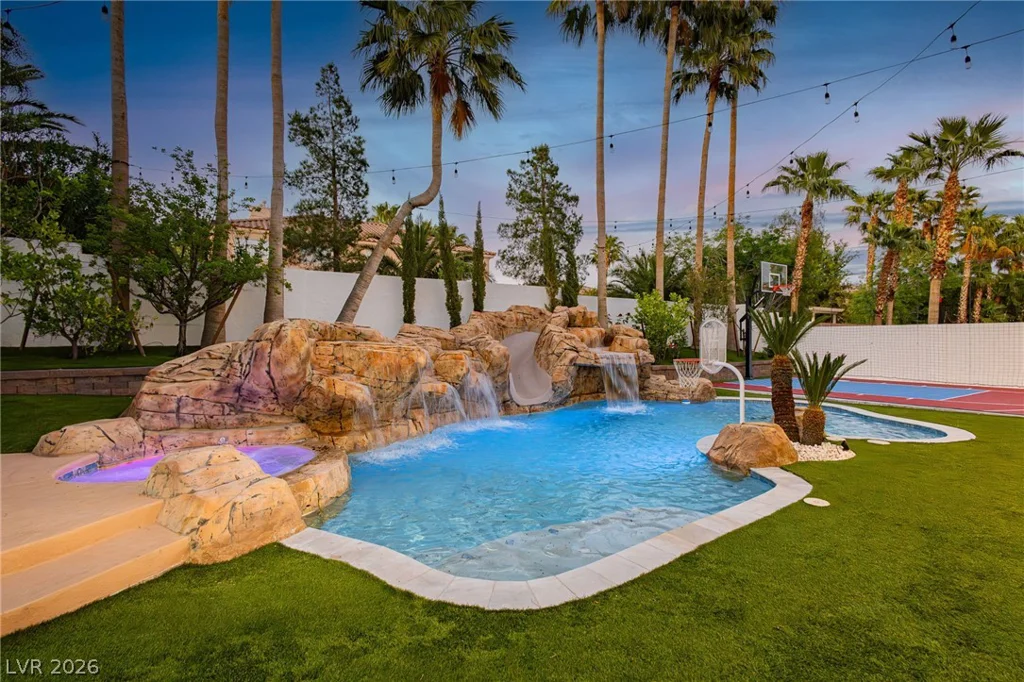 9498 Malasana, Las Vegas, NV 89147