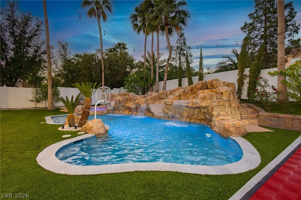9498 Malasana, Las Vegas, NV 89147