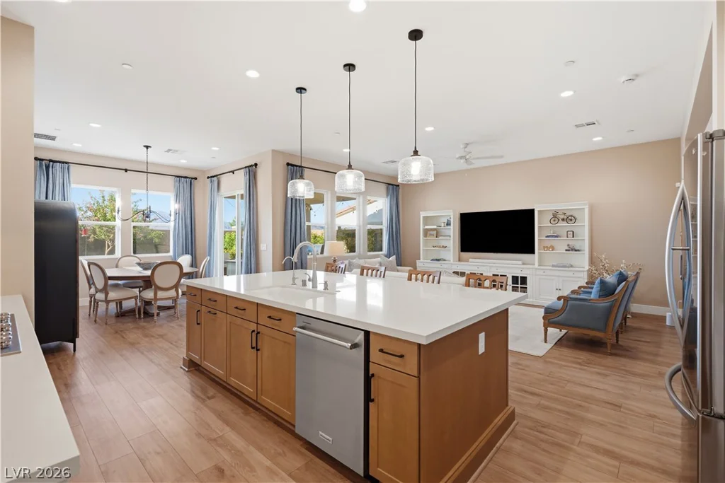 10196 Pleasant Knoll, Las Vegas, NV 89166